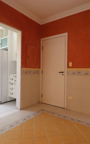 Apartamento à venda com 224m², 4 quartos e 3 vagasCopa