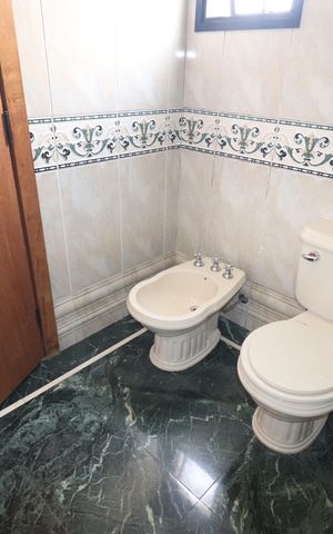 Apartamento à venda com 224m², 4 quartos e 3 vagasBanheiro Quarto 3 suíte