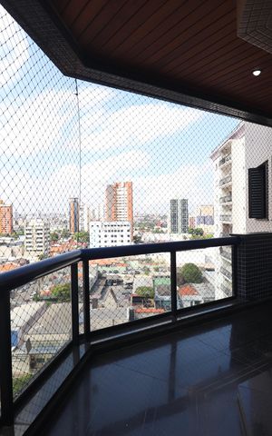 Apartamento à venda com 224m², 4 quartos e 3 vagasVaranda Sala