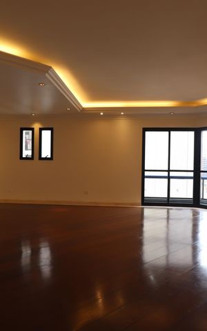 Apartamento à venda com 224m², 4 quartos e 3 vagasSala