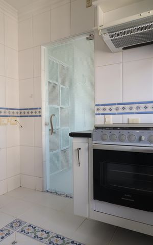 Apartamento à venda com 224m², 4 quartos e 3 vagasCozinha