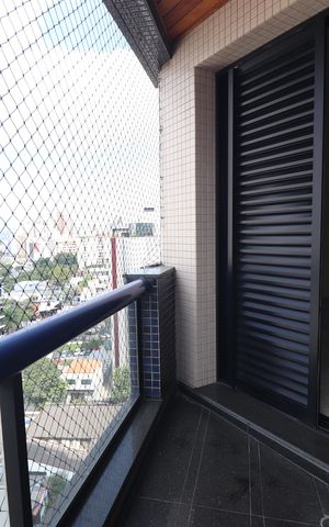 Apartamento à venda com 224m², 4 quartos e 3 vagasVaranda Quarto 2 suíte