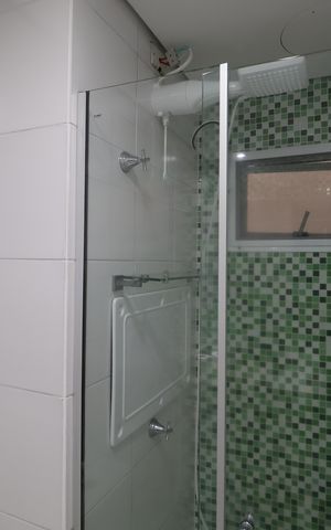 Apartamento para alugar com 52m², 2 quartos e 2 vagasBanheiro