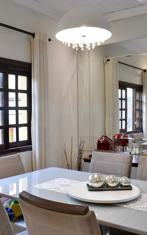 Casa para alugar com 140m², 4 quartos e 2 vagas Casa para alugar com 140m², 4 quartos e 2 vagasSala de Jantar