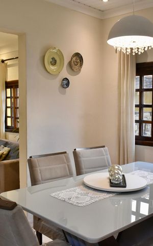 Casa para alugar com 140m², 4 quartos e 2 vagas Casa para alugar com 140m², 4 quartos e 2 vagasSala de Jantar