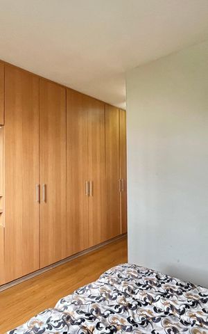 Apartamento à venda com 95m², 3 quartos e 2 vagas Apartamento à venda com 95m², 3 quartos e 2 vagasSuite