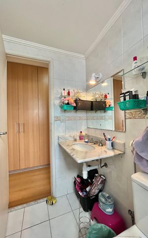 Apartamento à venda com 95m², 3 quartos e 2 vagas Apartamento à venda com 95m², 3 quartos e 2 vagasBanheiro da Suíte