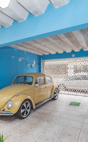 Casa à venda com 200m², 3 quartos e 2 vagasGaragem