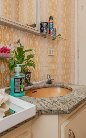 Casa à venda com 200m², 3 quartos e 2 vagasBanheiro do Quarto 3