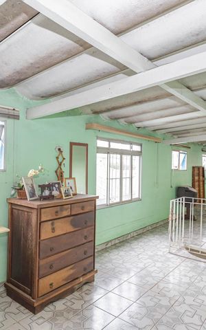 Casa à venda com 200m², 3 quartos e 2 vagasSotão