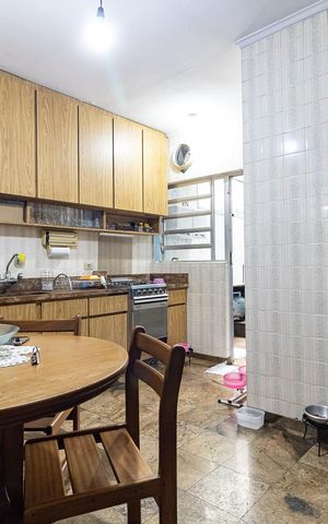 Casa à venda com 130m², 3 quartos e 3 vagas Casa à venda com 130m², 3 quartos e 3 vagasCozinha