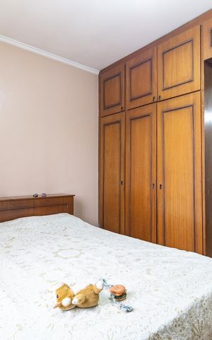 Casa à venda com 130m², 3 quartos e 3 vagas Casa à venda com 130m², 3 quartos e 3 vagasQuarto 1