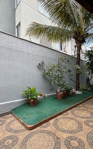 Casa à venda com 242m², 4 quartos e 4 vagasÁrea externa