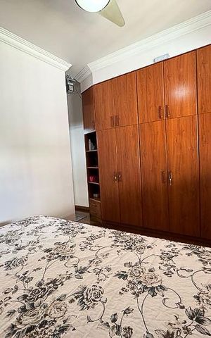Casa à venda com 242m², 4 quartos e 4 vagasSuíte 1