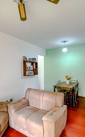 Apartamento à venda com 67m², 2 quartos e 1 vagaSala