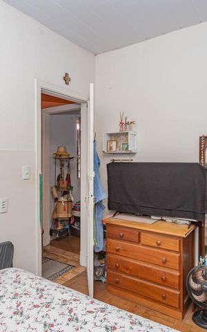 Casa à venda com 186m², 5 quartos e 4 vagasQuarto 