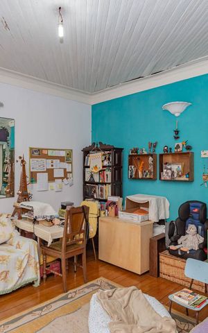 Casa à venda com 186m², 5 quartos e 4 vagasSala