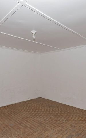 Casa à venda com 186m², 5 quartos e 4 vagasCAsa 2