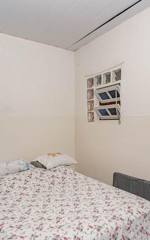 Casa à venda com 186m², 5 quartos e 4 vagasQuarto 