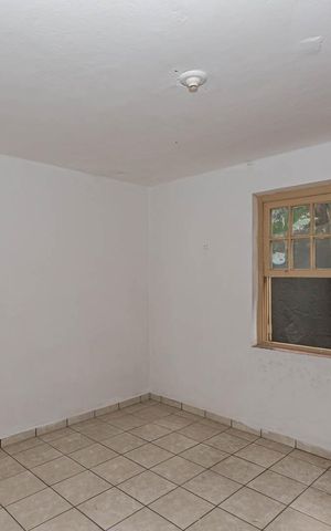 Casa à venda com 186m², 5 quartos e 4 vagasCAsa 2