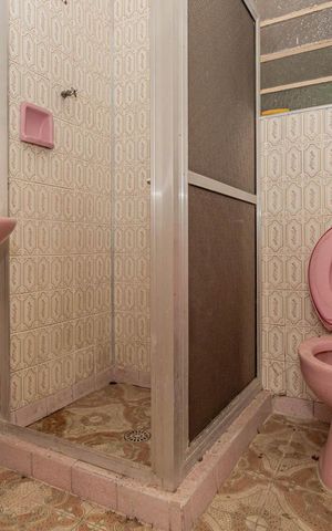 Casa à venda com 186m², 5 quartos e 4 vagasCAsa 2
