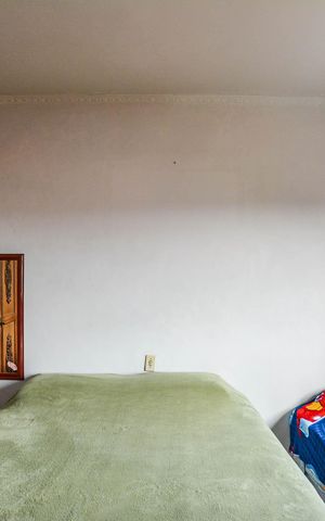 Casa à venda com 264m², 3 quartos e 5 vagas Casa à venda com 264m², 3 quartos e 5 vagasQuarto 1