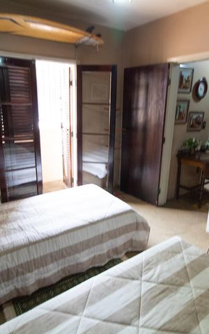 Casa à venda com 278m², 4 quartos e 4 vagas Casa à venda com 278m², 4 quartos e 4 vagasQuarto 2