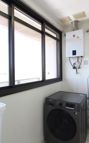 Apartamento à venda com 131m², 4 quartos e 2 vagasÁrea de Serviço