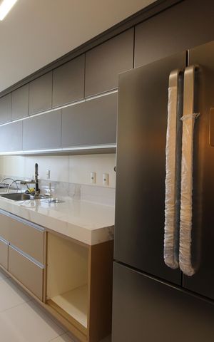 Apartamento à venda com 131m², 4 quartos e 2 vagasCozinha