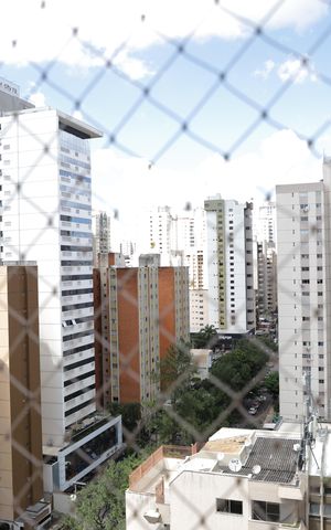 Apartamento à venda com 200m², 3 quartos e 2 vagasVista da Varanda