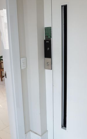 Apartamento à venda com 200m², 3 quartos e 2 vagasSala