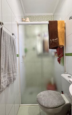 Apartamento à venda com 84m², 2 quartos e 2 vagas Apartamento à venda com 84m², 2 quartos e 2 vagasBanheiro