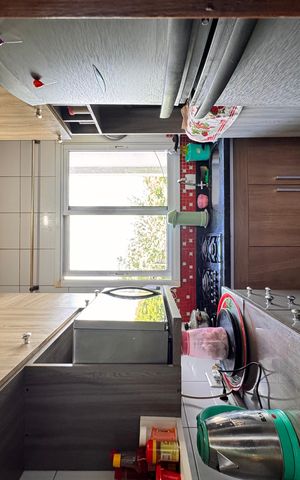 Apartamento à venda com 84m², 2 quartos e 2 vagas Apartamento à venda com 84m², 2 quartos e 2 vagasCozinha