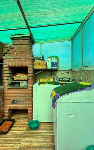 Apartamento à venda com 84m², 2 quartos e 2 vagas Apartamento à venda com 84m², 2 quartos e 2 vagasLavanderia