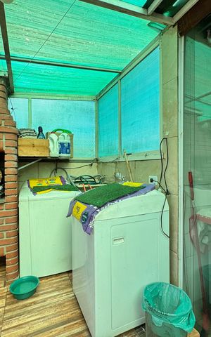 Apartamento à venda com 84m², 2 quartos e 2 vagas Apartamento à venda com 84m², 2 quartos e 2 vagasLavanderia