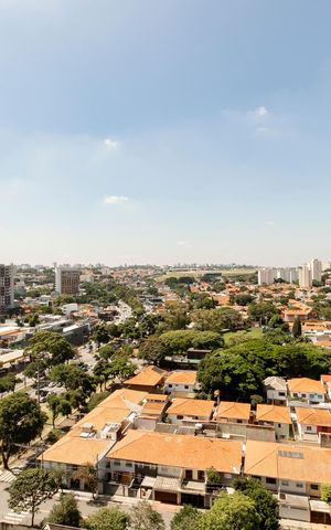 Apartamento à venda com 144m², 3 quartos e 2 vagas Apartamento à venda com 144m², 3 quartos e 2 vagasVista da Suíte 1