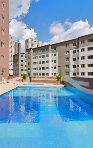 Apartamento para alugar com 74m², 3 quartos e 1 vaga Apartamento para alugar com 74m², 3 quartos e 1 vagaÁrea comum - Piscina