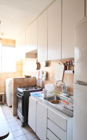Apartamento à venda com 56m², 2 quartos e 1 vagaCozinha 