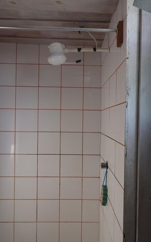 Casa à venda com 200m², 6 quartos e 4 vagasBanheiro