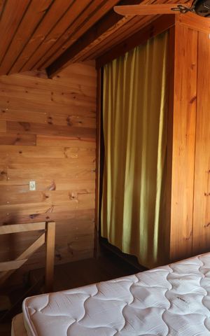 Casa à venda com 200m², 6 quartos e 4 vagasQuarto
