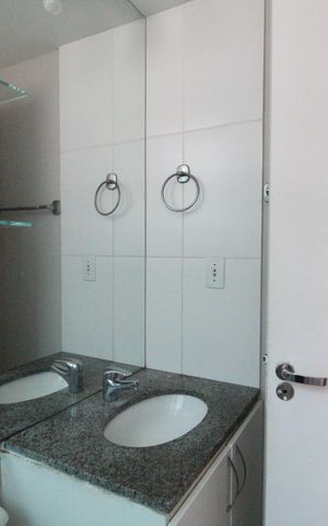 Apartamento à venda com 65m², 2 quartos e 1 vagaBanheiro da suíte