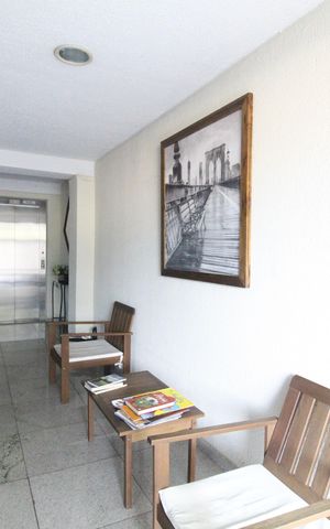 Apartamento à venda com 65m², 2 quartos e 1 vagaHall