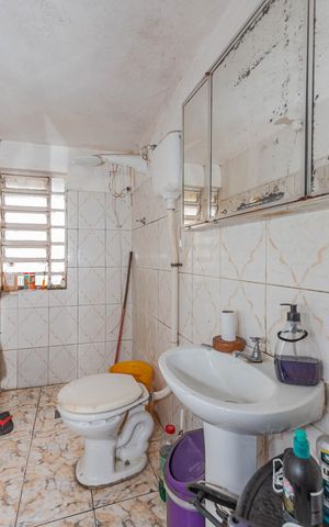 Casa à venda com 312m², 7 quartos e 3 vagasCasa 3