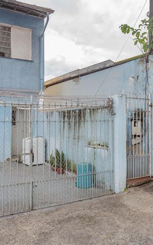Casa à venda com 312m², 7 quartos e 3 vagasFachada