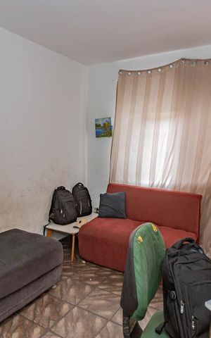 Casa à venda com 312m², 7 quartos e 3 vagasCasa 4