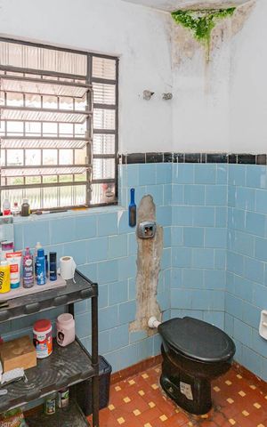 Casa à venda com 312m², 7 quartos e 3 vagasCasa 4