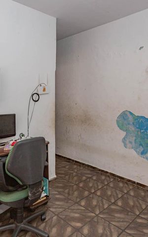 Casa à venda com 312m², 7 quartos e 3 vagasCasa 4