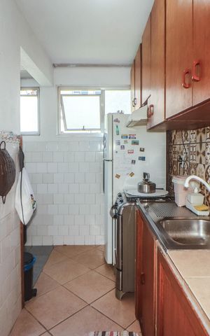 Apartamento à venda com 72m², 3 quartos e 1 vaga Apartamento à venda com 72m², 3 quartos e 1 vagaCozinha e Área de Serviço