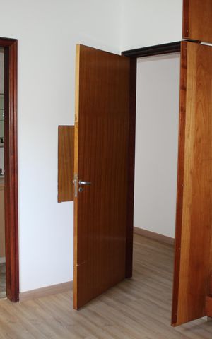 Casa de condomínio para alugar com 390m², 5 quartos e 4 vagasQuarto 2