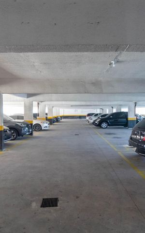 Apartamento à venda com 48m², 2 quartos e 1 vaga Apartamento à venda com 48m², 2 quartos e 1 vagaGaragem
